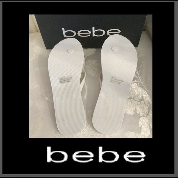 🌹LAST ONE Bebe•Addie White Crystal Bow Thong - Picture 5 of 6